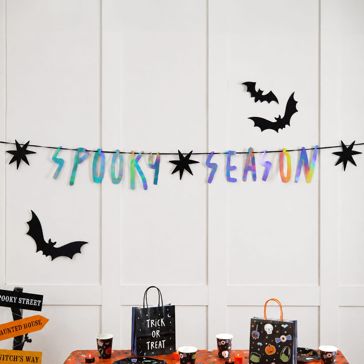 Hallow Scream Foil Spooky Season Bunting